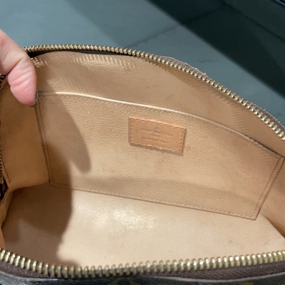 Lv make up case - Picture 4 of 4